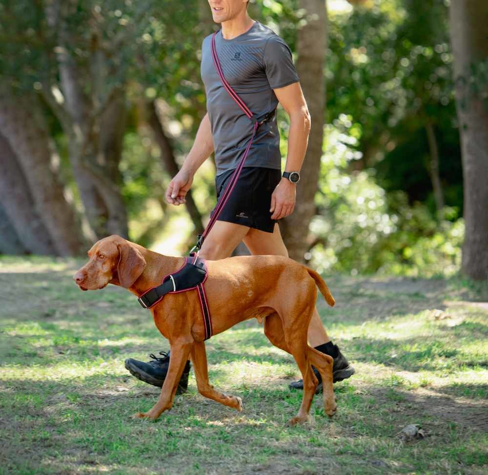 AirTech Multi Lead_Rock Red_Lifestyle_1