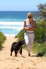 DOOG_22_160_LR_582db5c2-cb77-40e5-8be2-03efa49decef_1800x1800