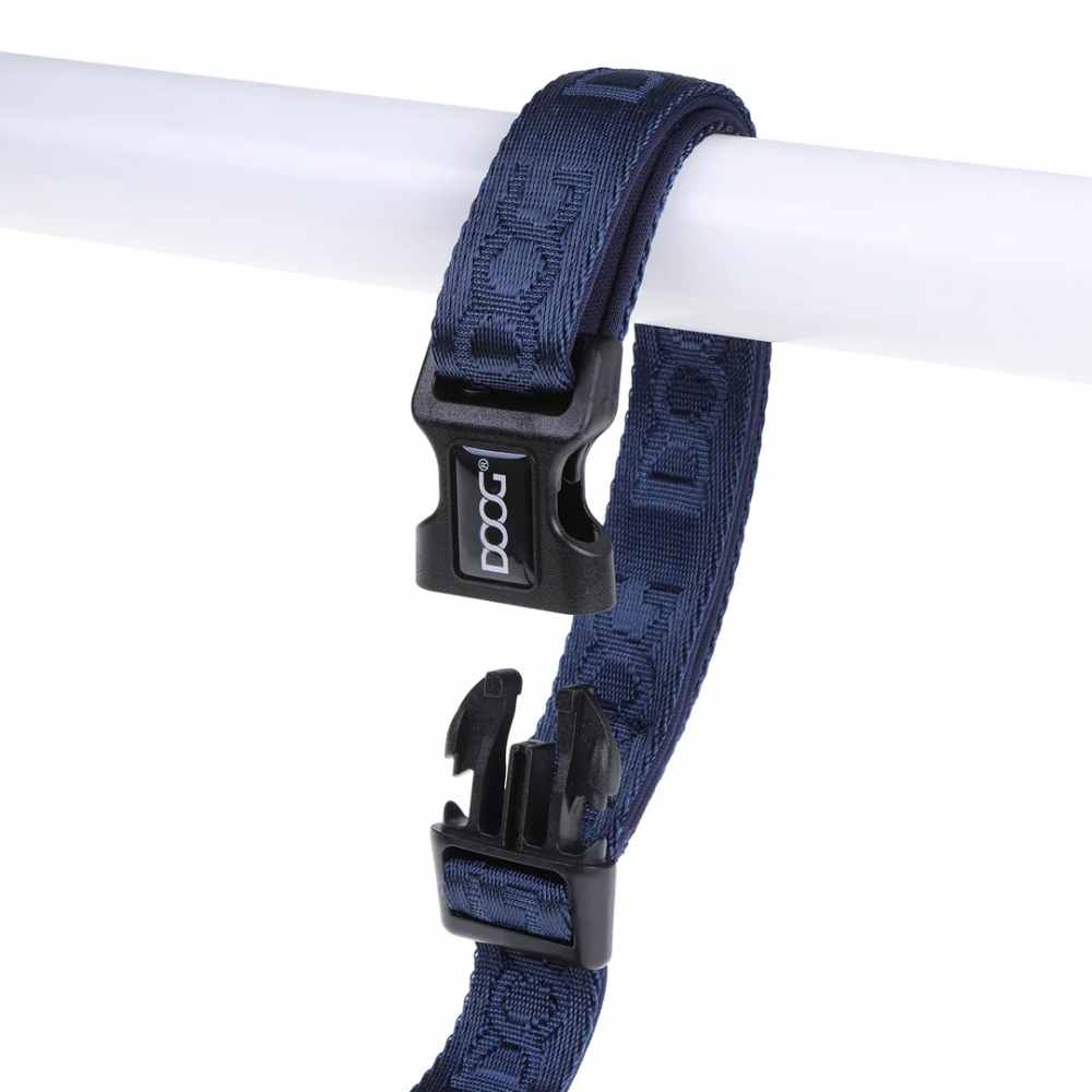 HSLEAD02NeosportNAVYLeashCLIPIT