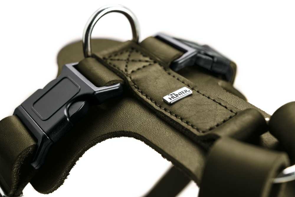 HUNTER_16052_67566_002_19-lpr