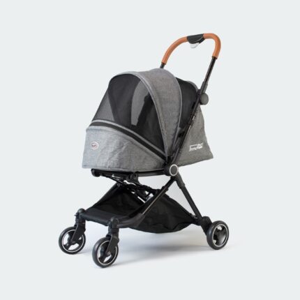 innopet-dog-pram-compact-city-oblique-front-view (1)