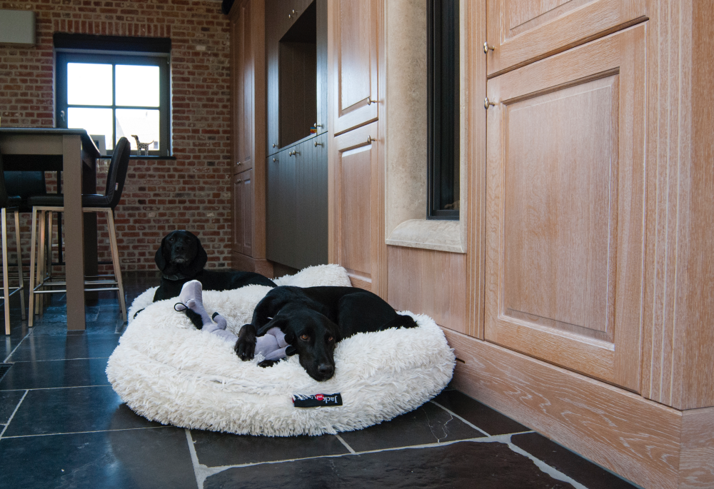 images JV_Puff_LongPlush_White_1